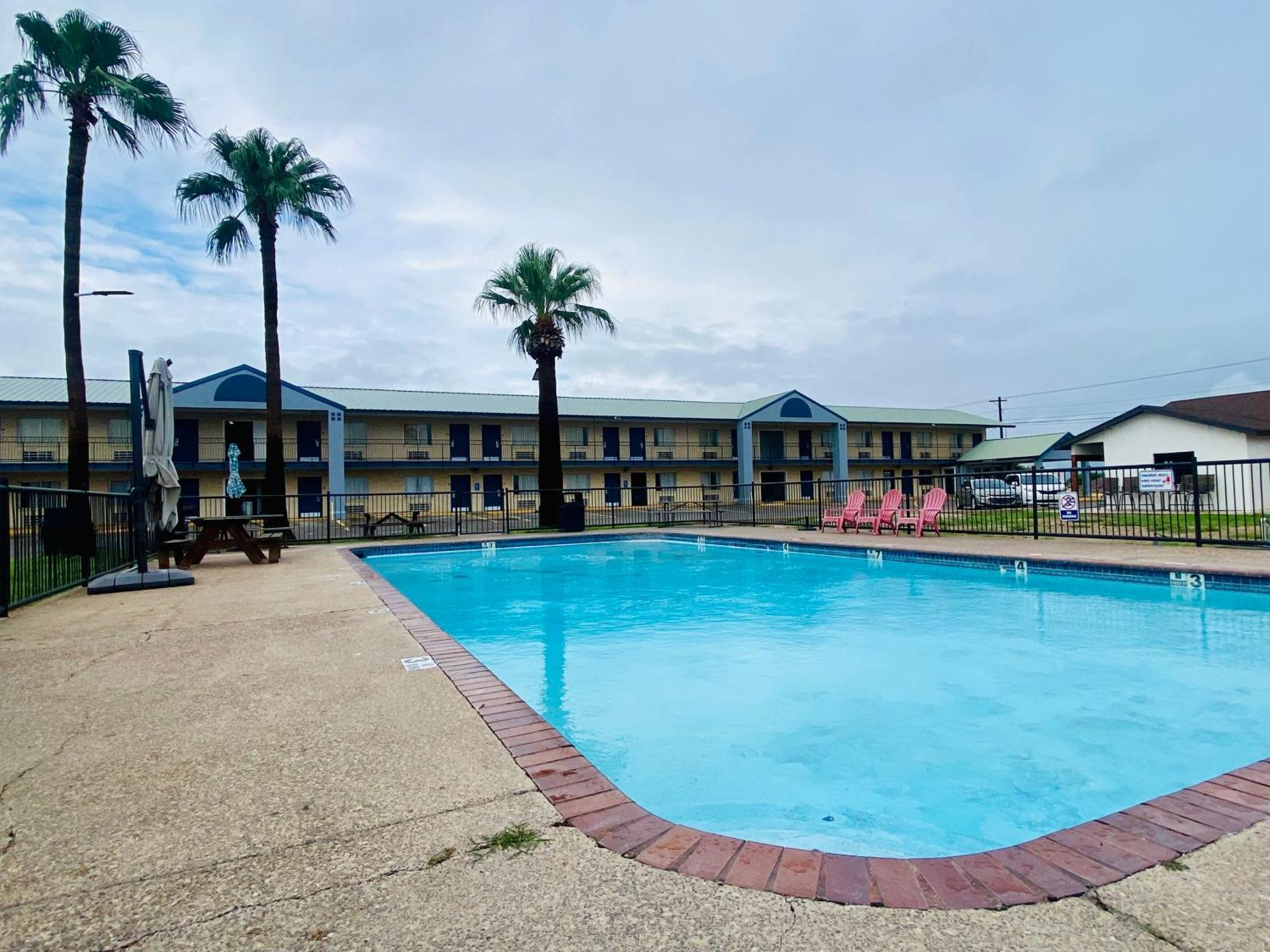 Welcome Inn Eagle Pass Esterno foto